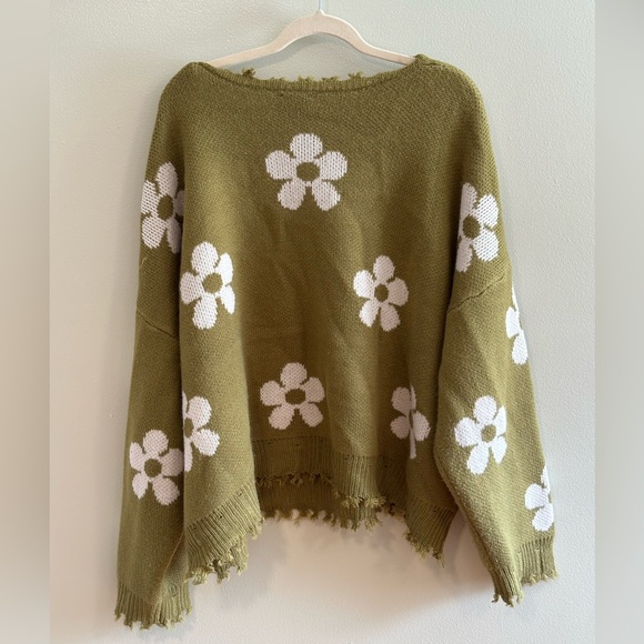 Hayden Olive Floral Knit Sweater - Picture 2 of 4